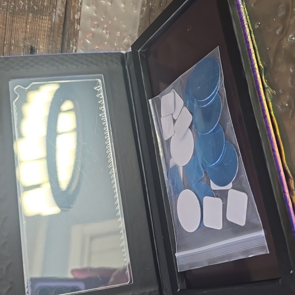 Purple Snakeskin Patterned Magnetic Refillable Makeup Pallette, NEW - Picture 3 of 3